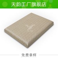 專業(yè)聲學(xué)與美學(xué)融合 解析環(huán)保皮革吸音軟包在多元場(chǎng)景中的應(yīng)用